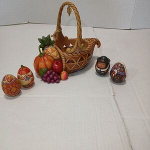2012 Jim Shore Bounty of Blessings Thanksgiving Basket Cornucopia 4 Eggs 4031690